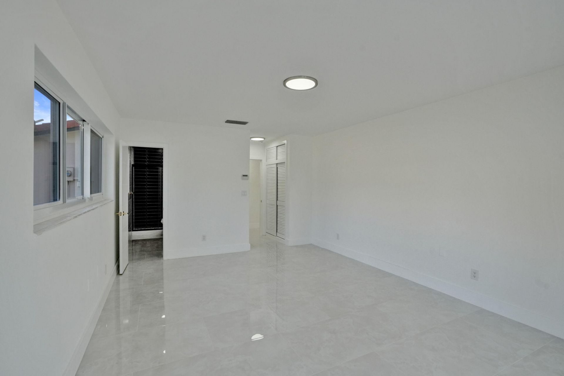 8351 NW 19th Street, Pembroke Pines, FL 33024 Photo