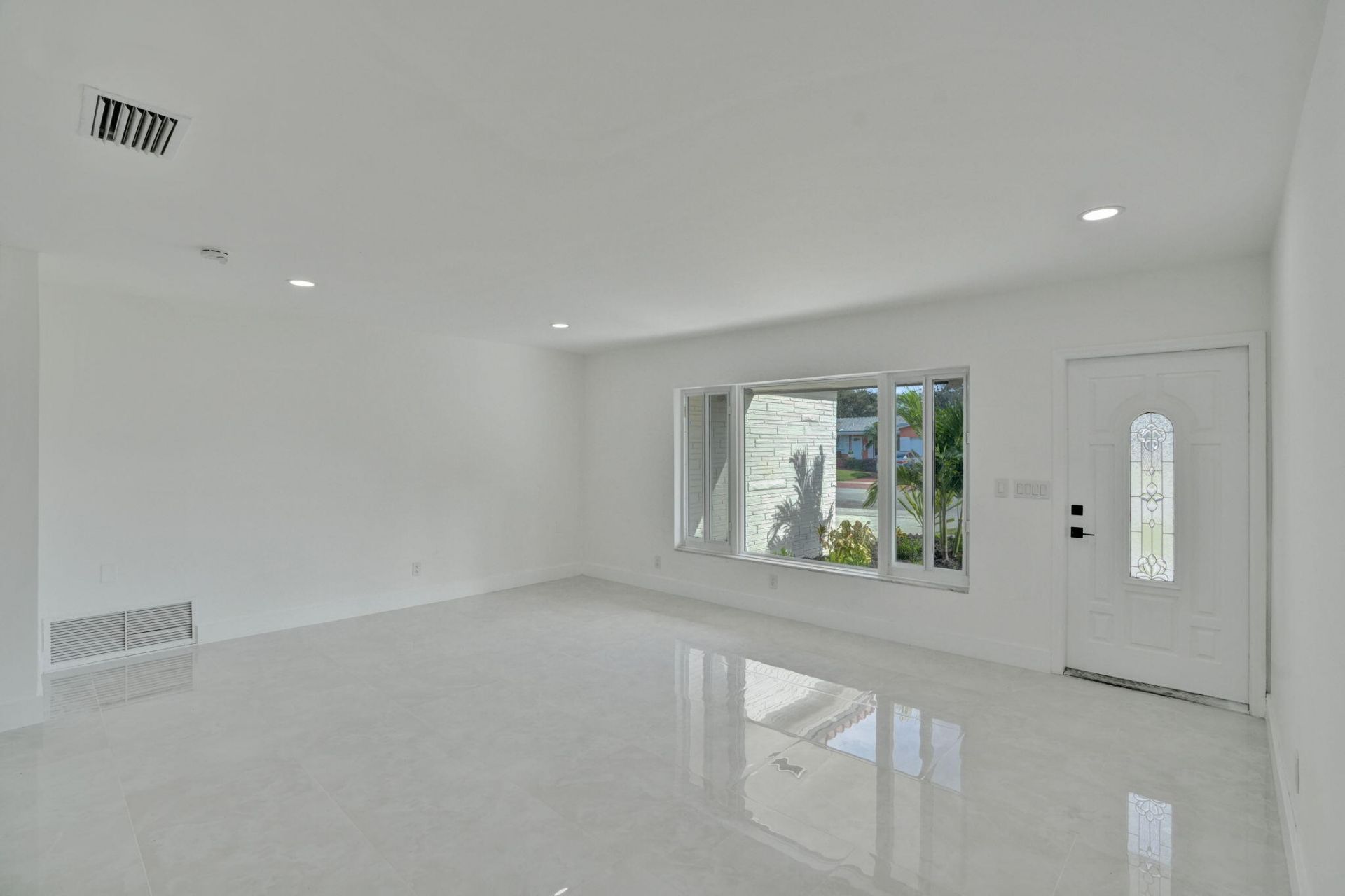 8351 NW 19th Street, Pembroke Pines, FL 33024 Photo