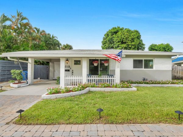 731 NE 49TH Street, Oakland Park, FL 33334