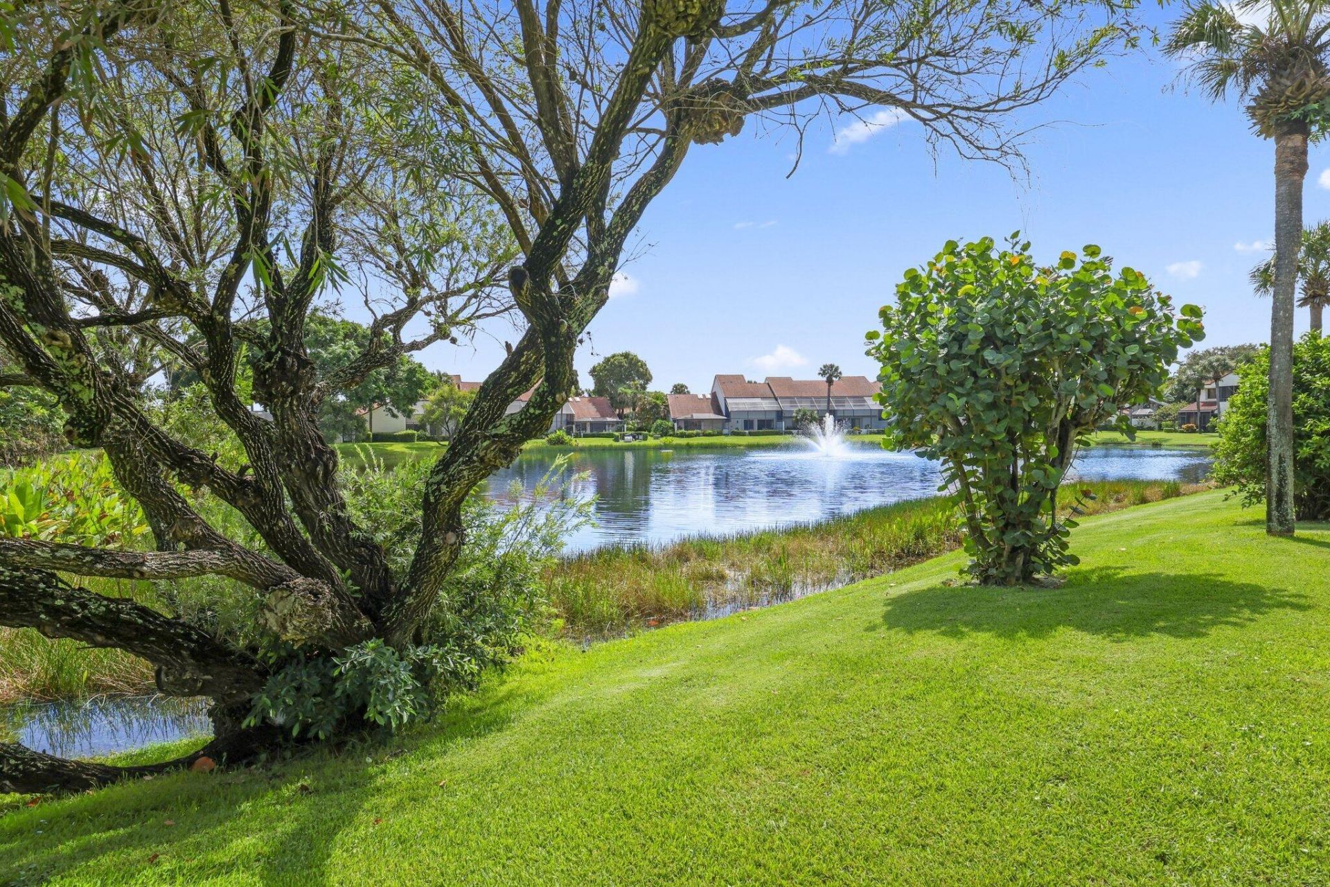 403 Sea Oats Drive, Unit B, Juno Beach, FL 33408 Photo