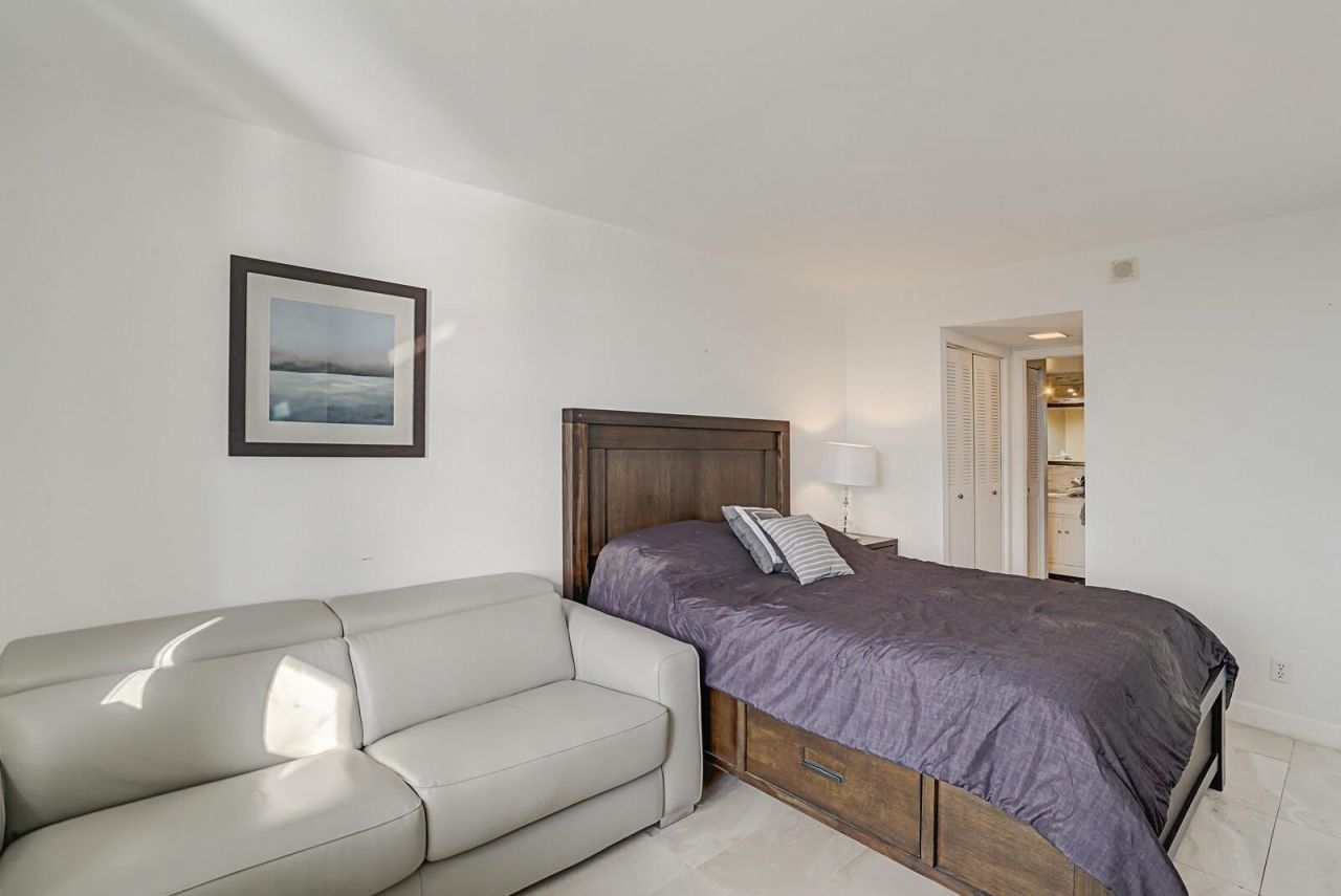 1609 N Riverside Drive, Unit 304, Pompano Beach, FL 33062 Photo