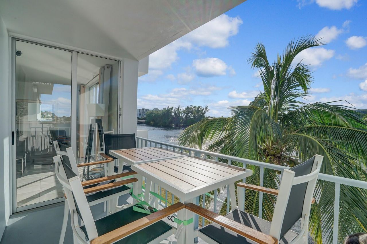 1609 N Riverside Drive, Unit 304, Pompano Beach, FL 33062 Photo