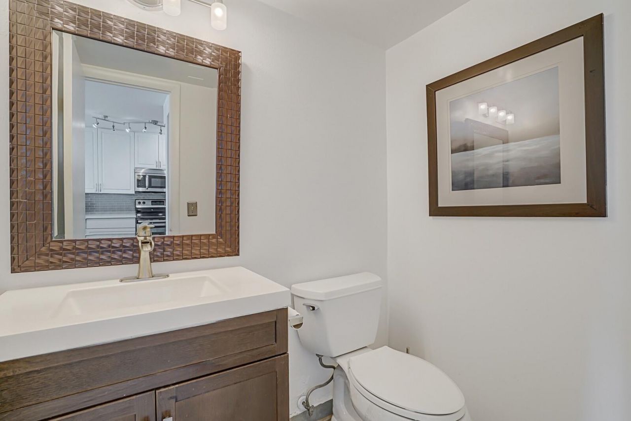 1609 N Riverside Drive, Unit 304, Pompano Beach, FL 33062 Photo