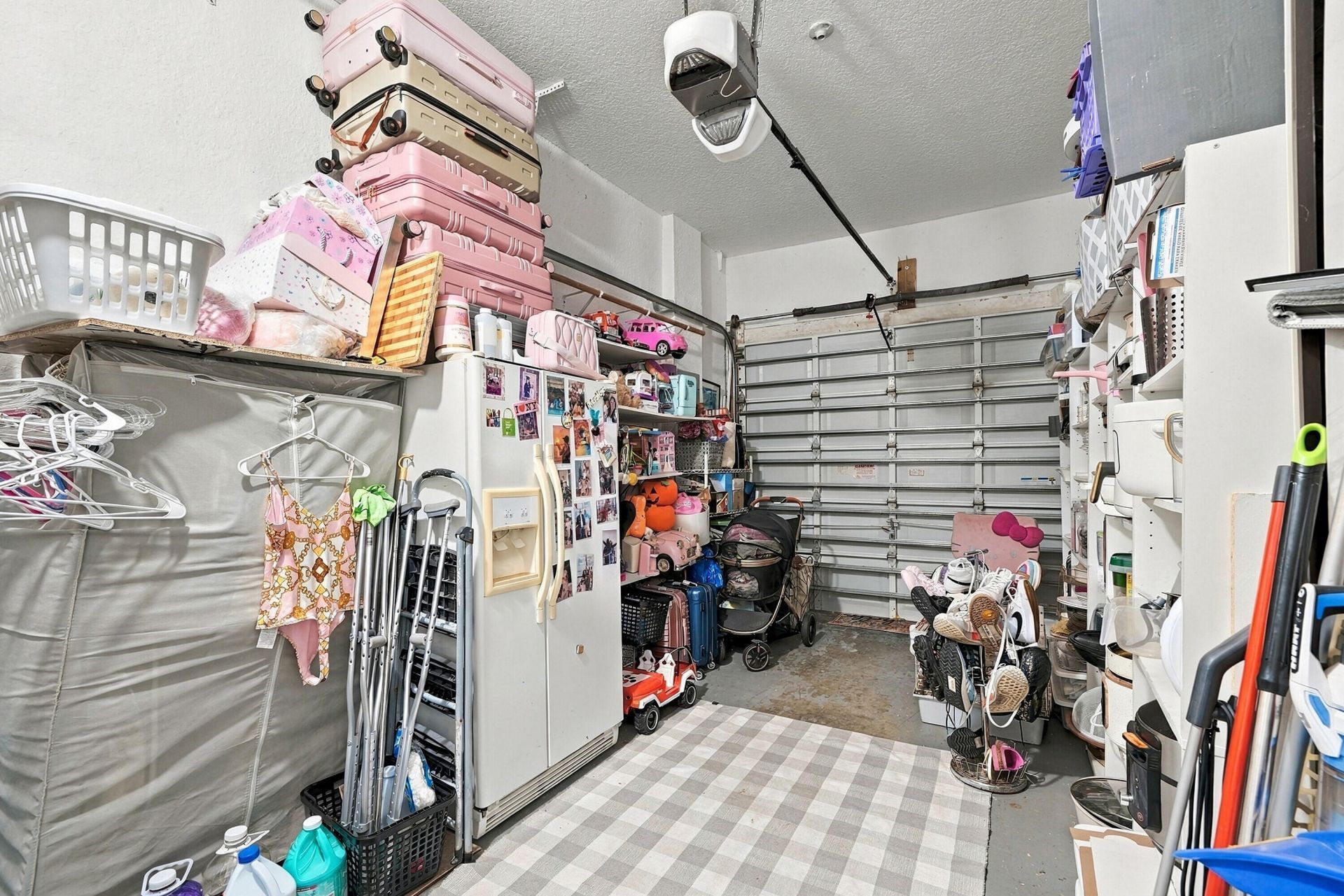 9062 NW 148th Terrace, Miami Lakes, FL 33018 Photo