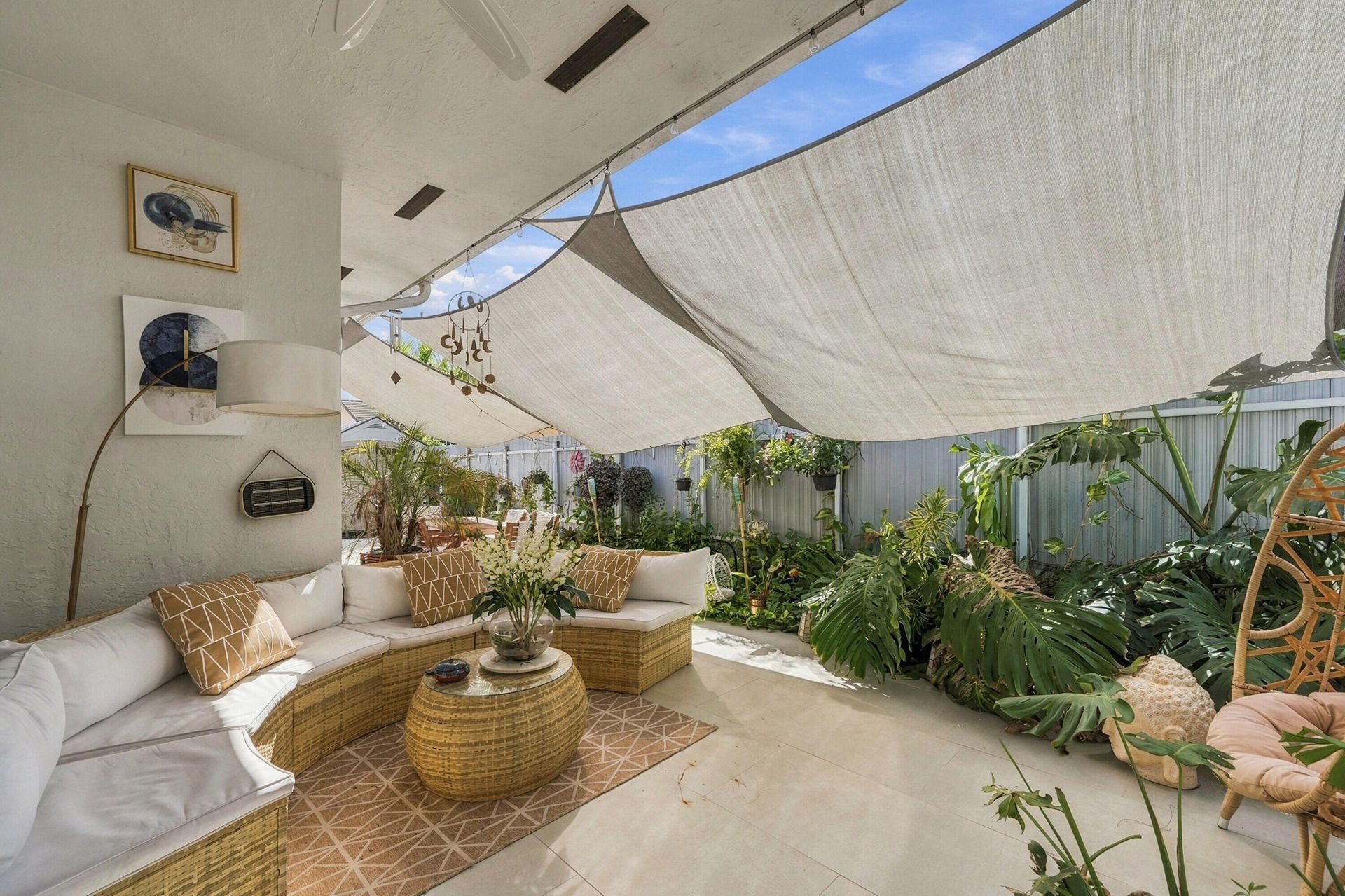 9062 NW 148th Terrace, Miami Lakes, FL 33018 Photo