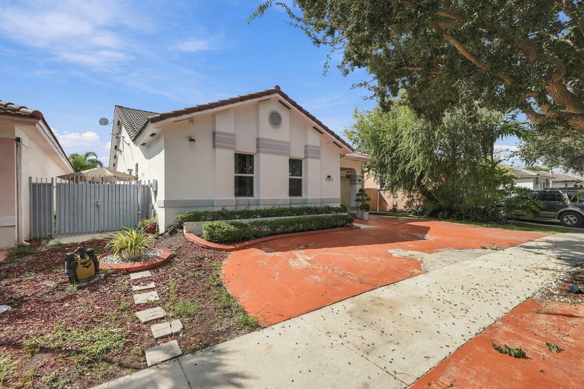 9062 NW 148th Terrace, Miami Lakes, FL 33018 Photo