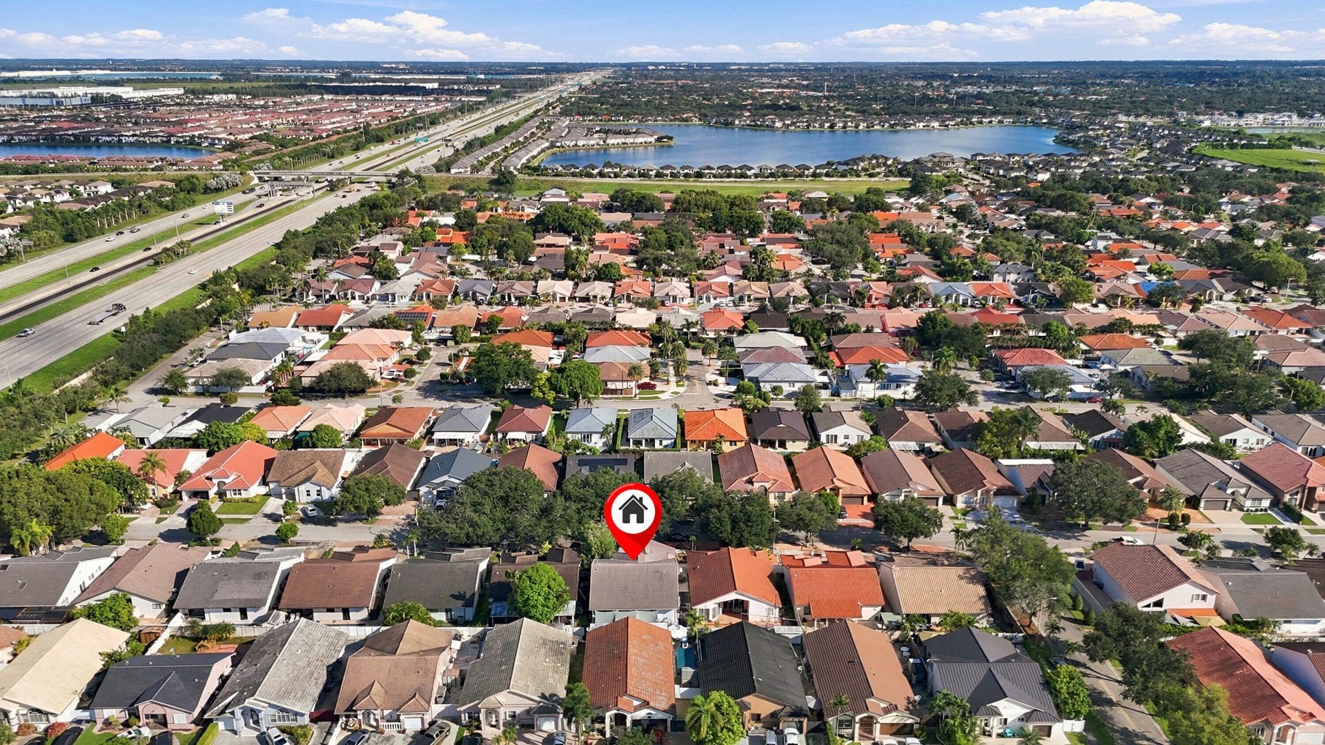 9062 NW 148th Terrace, Miami Lakes, FL 33018 Photo