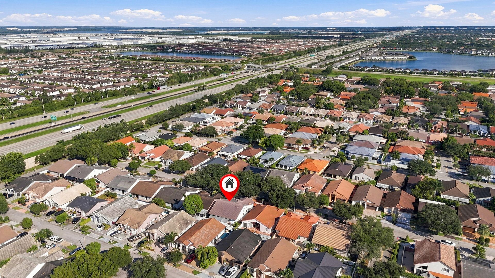 9062 NW 148th Terrace, Miami Lakes, FL 33018 Photo