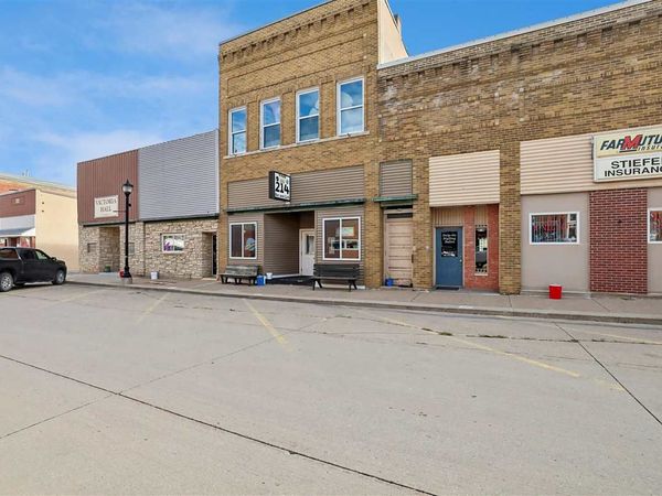 214 Washington Street, Victor, IA 52347