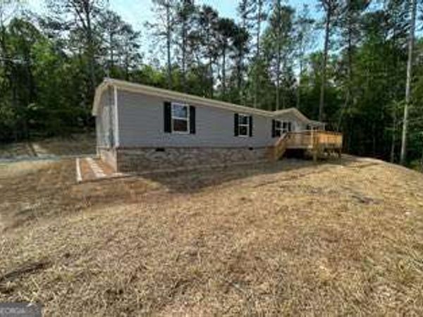 523 Welcome Hill Road, Trion, GA 30753