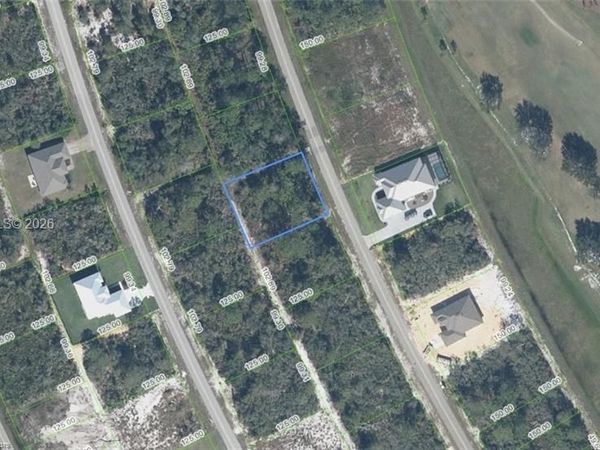 5252 Pebble Beach Dr, Sebring, FL 33872