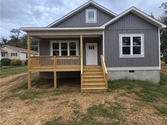 203 E Central Street  Gordonsville, VA 22942