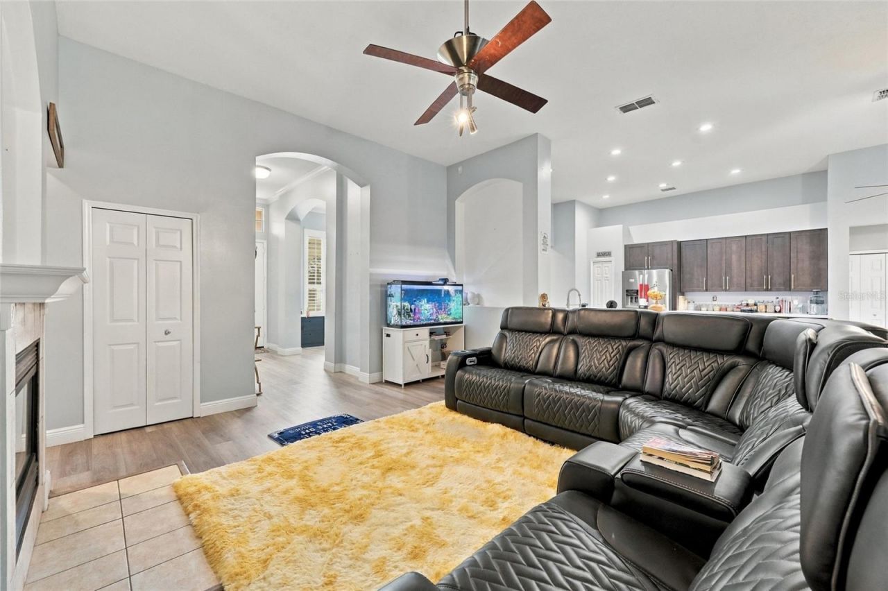 14531 Riviera Pointe Drive, Orlando, FL 32828 Photo