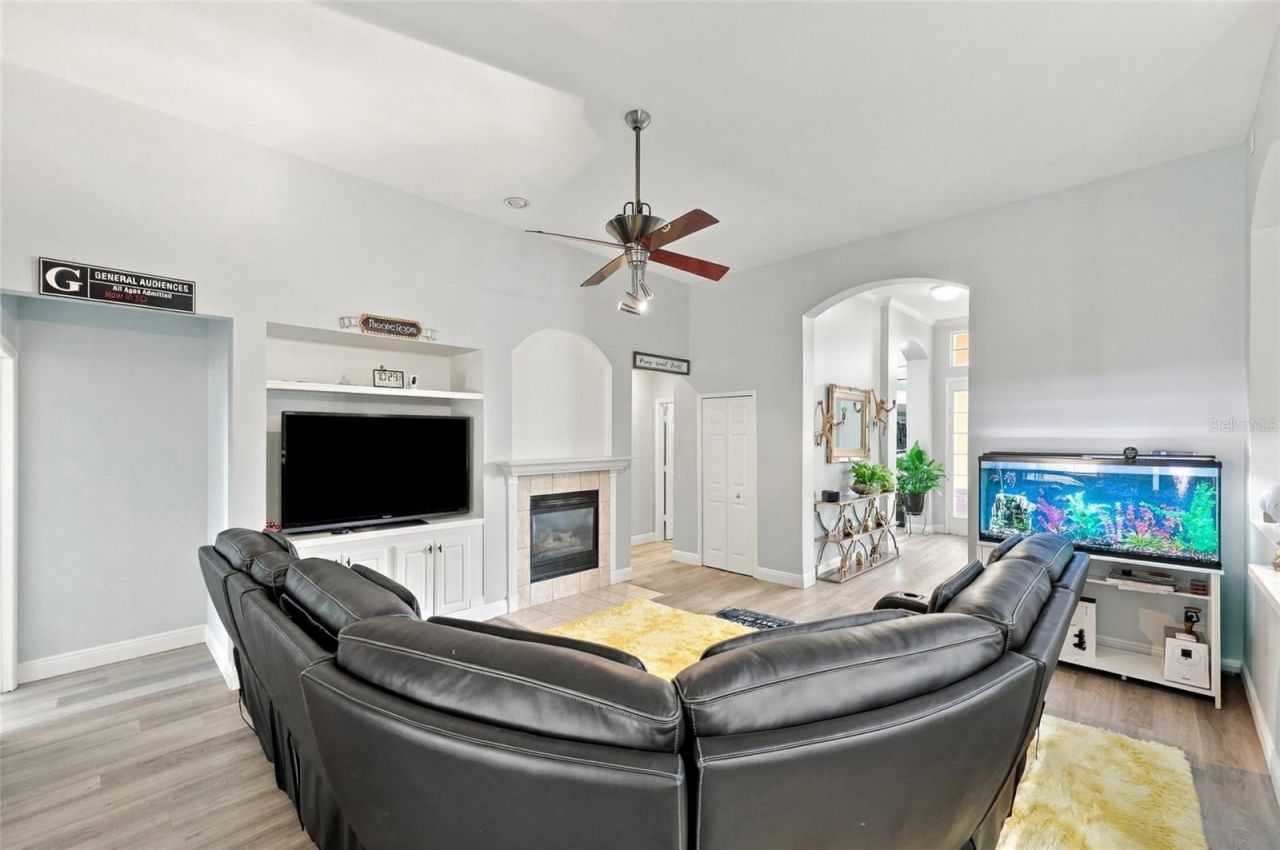14531 Riviera Pointe Drive, Orlando, FL 32828 Photo