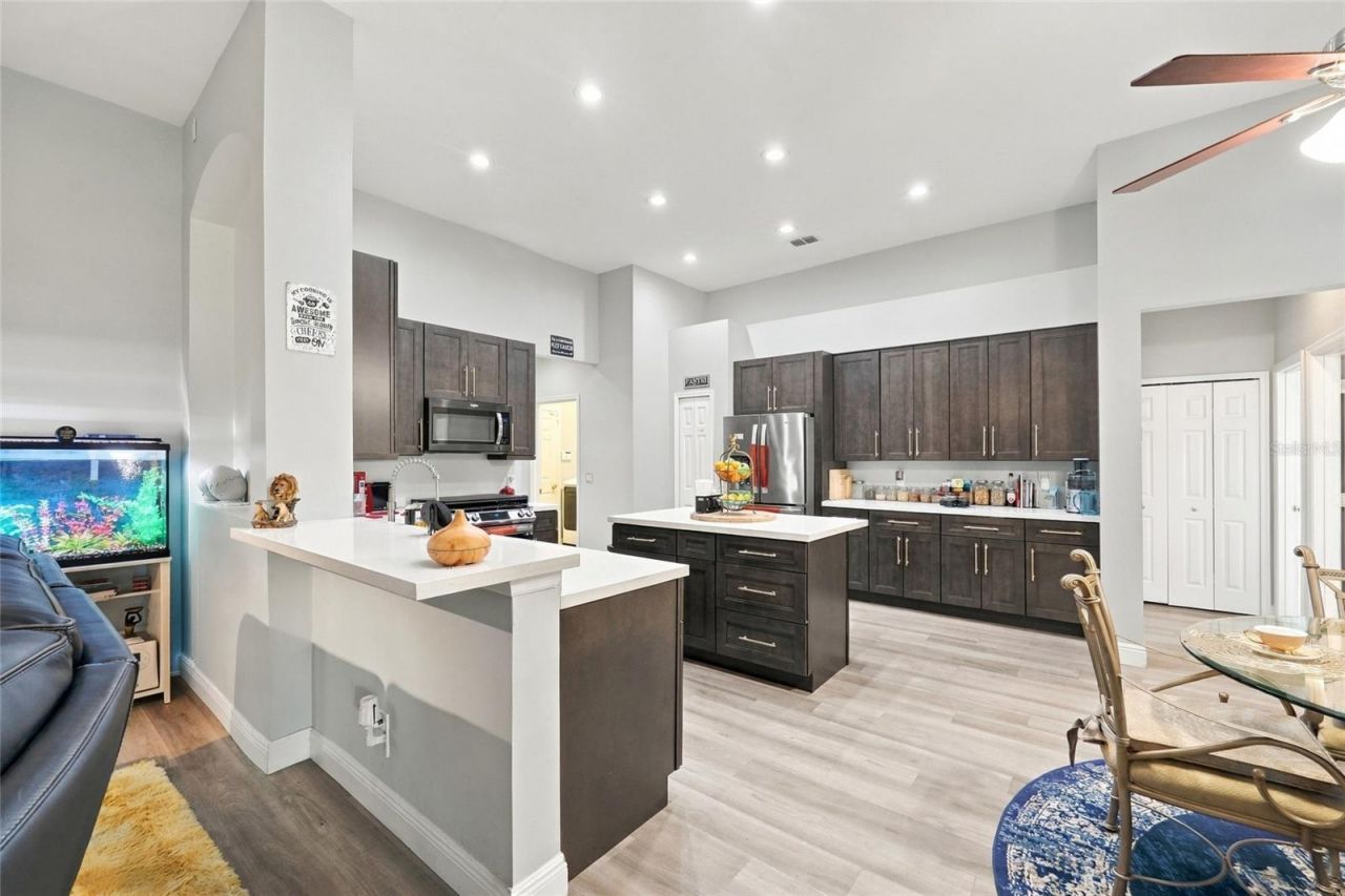 14531 Riviera Pointe Drive, Orlando, FL 32828 Photo