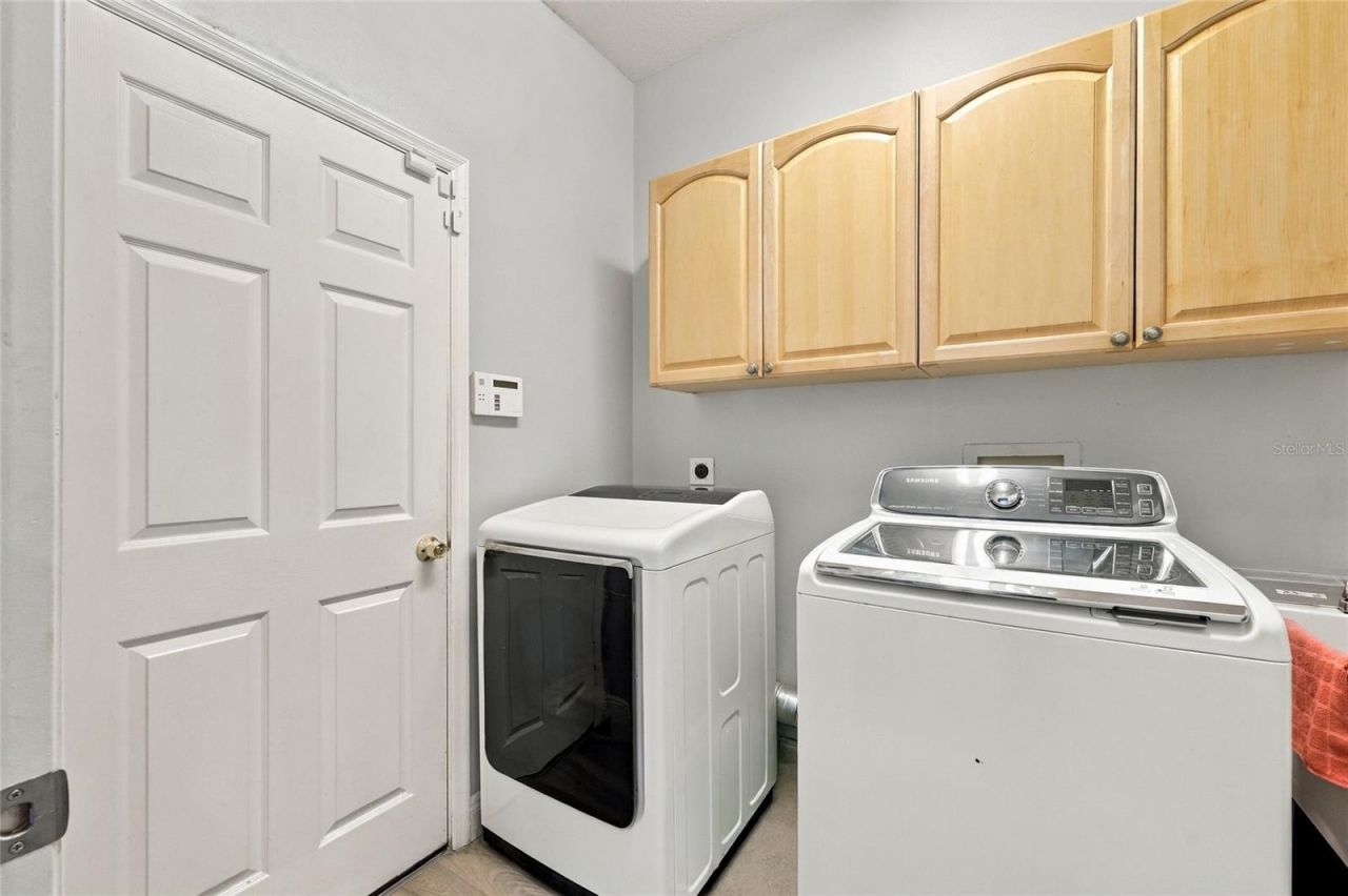 14531 Riviera Pointe Drive, Orlando, FL 32828 Photo