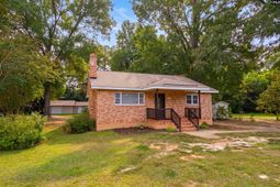1256 Newnham Drive  photo 4