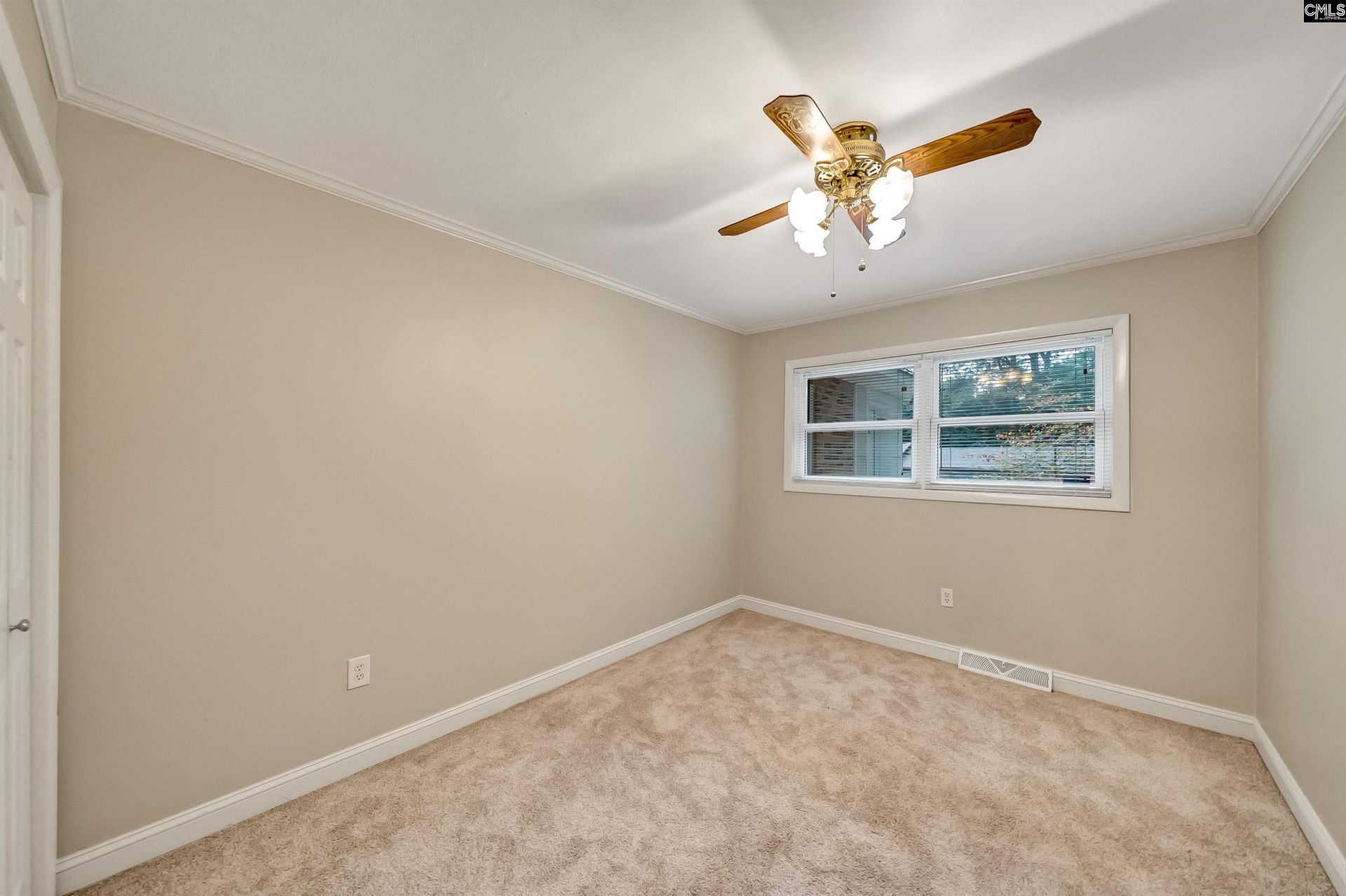 1256 Newnham Drive  Photo 26