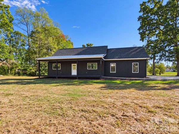 311 Falls Avenue , Granite Falls, NC 28630