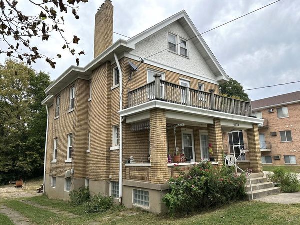 4132 W Eighth Street, Cincinnati, OH 45205