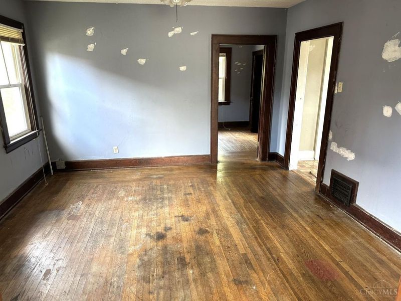 4132 W Eighth Street, Cincinnati, OH 45205 Photo 15