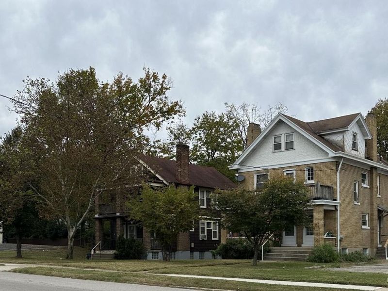 4132 W Eighth Street, Cincinnati, OH 45205 Photo 4
