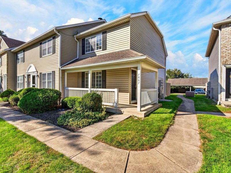 7867 Meadowhaven Boulevard, Columbus, OH 43235 Photo 2