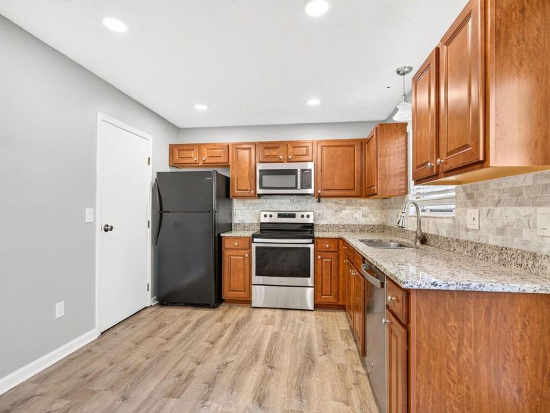 7867 Meadowhaven Boulevard, Columbus, OH 43235 Photo 24