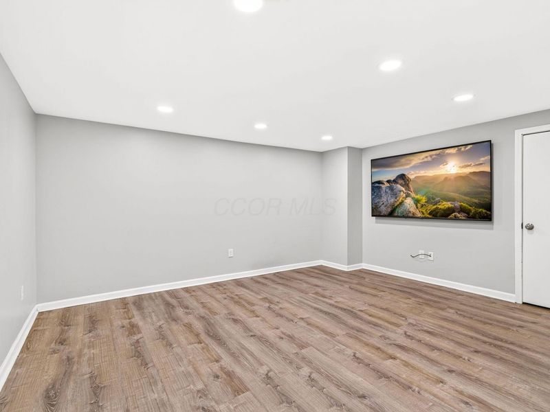 7867 Meadowhaven Boulevard, Columbus, OH 43235 Photo 33