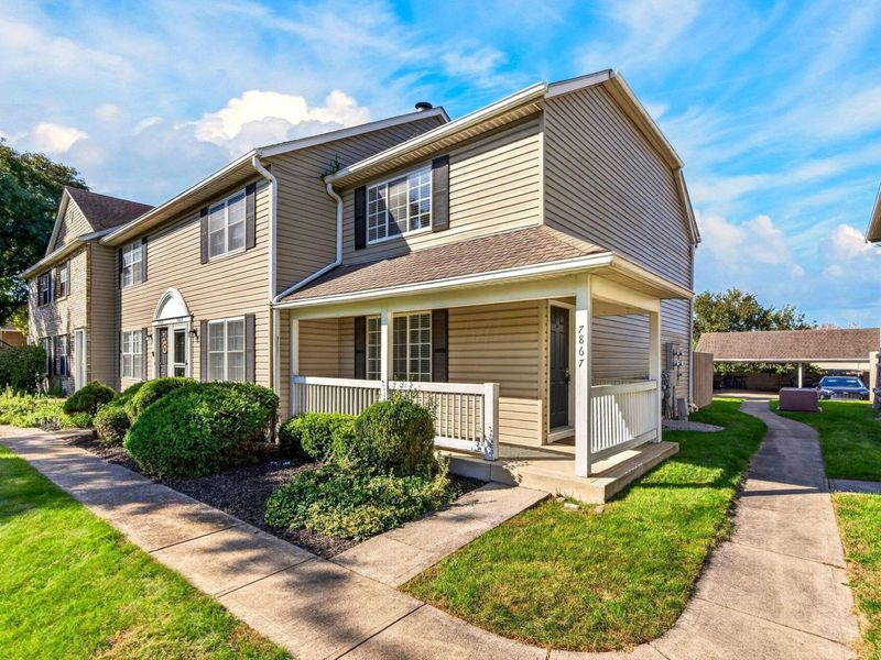 7867 Meadowhaven Boulevard, Columbus, OH 43235 Photo 4