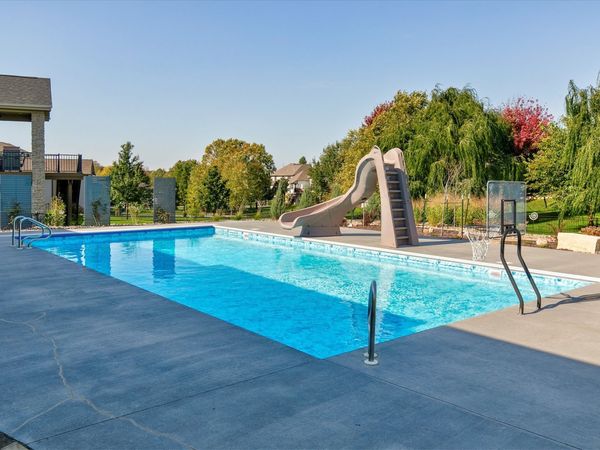 15401 Plum Drive, Urbandale, IA 50323
