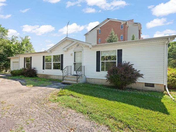 893 E Siena Heights , Adrian, MI 49221