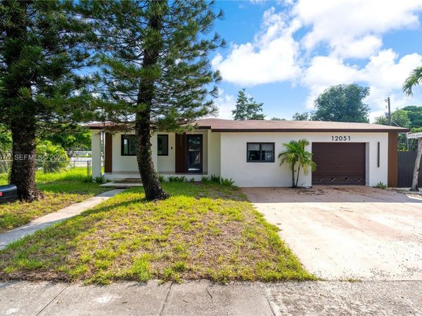 12051 NW 3rd Ave, Miami, FL 33168