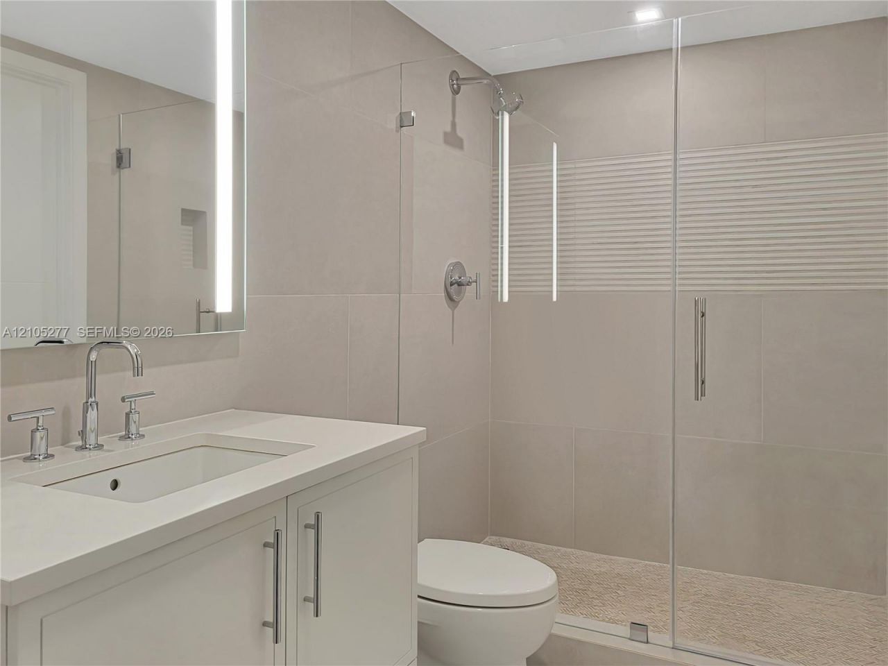 690 SW 1st Ct, Unit 2323, Miami, FL 33130 Photo