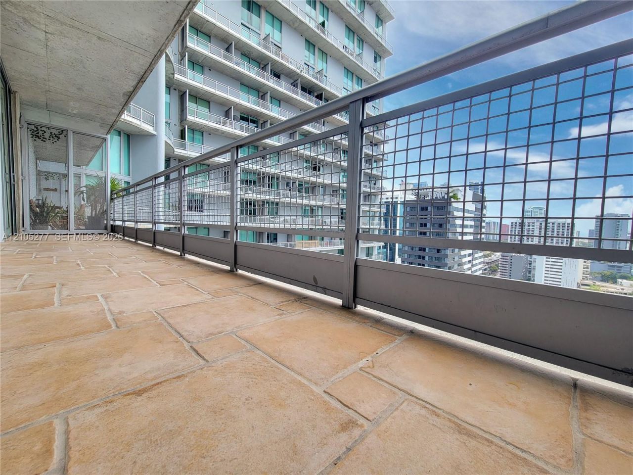 690 SW 1st Ct, Unit 2323, Miami, FL 33130 Photo