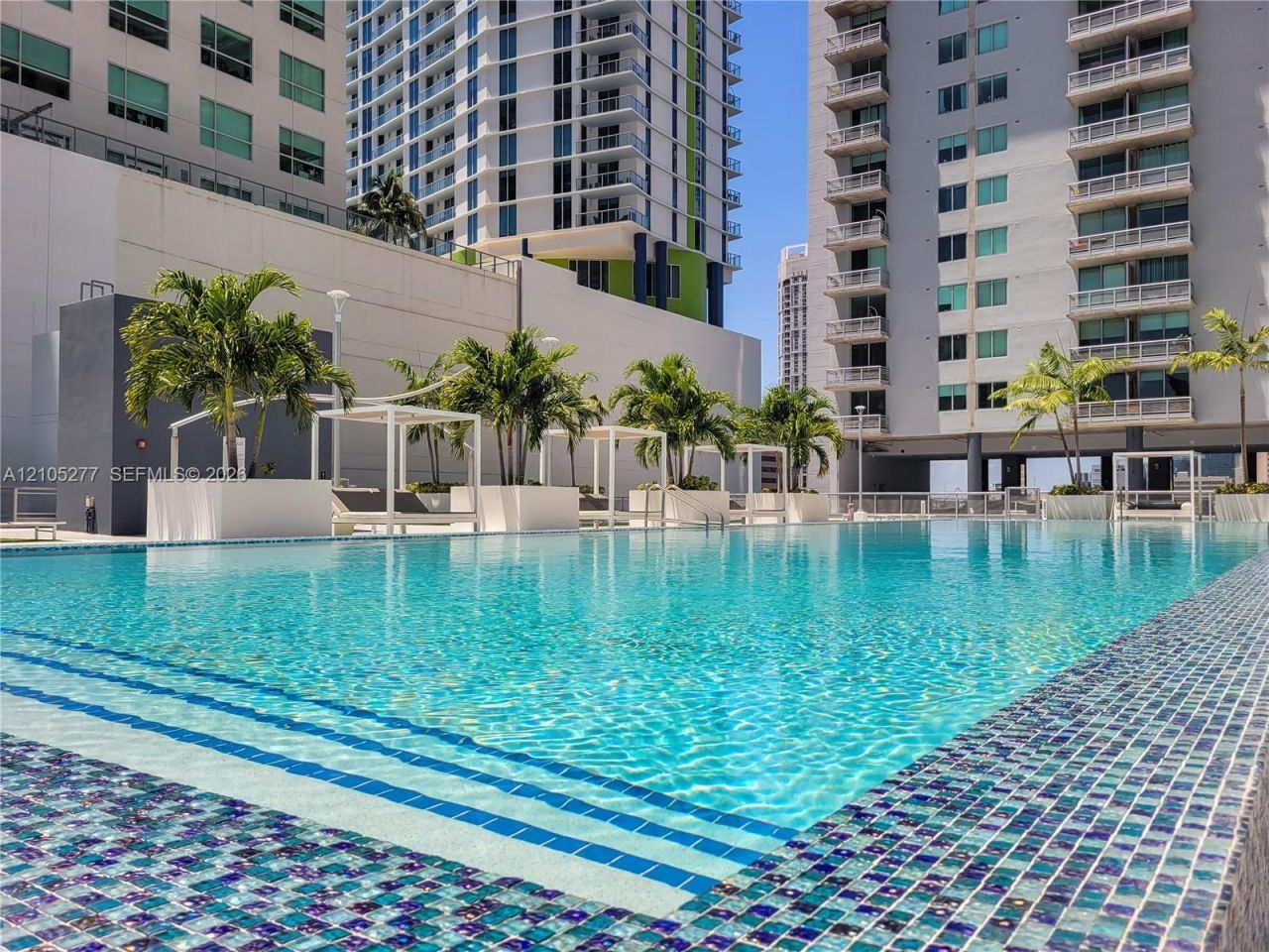 690 SW 1st Ct, Unit 2323, Miami, FL 33130 Photo