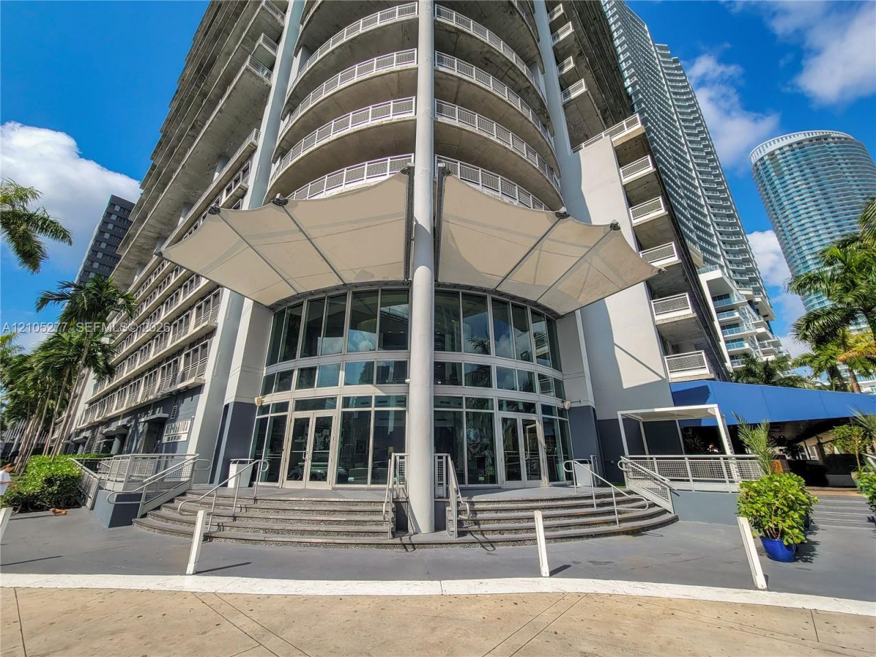 690 SW 1st Ct, Unit 2323, Miami, FL 33130 Photo