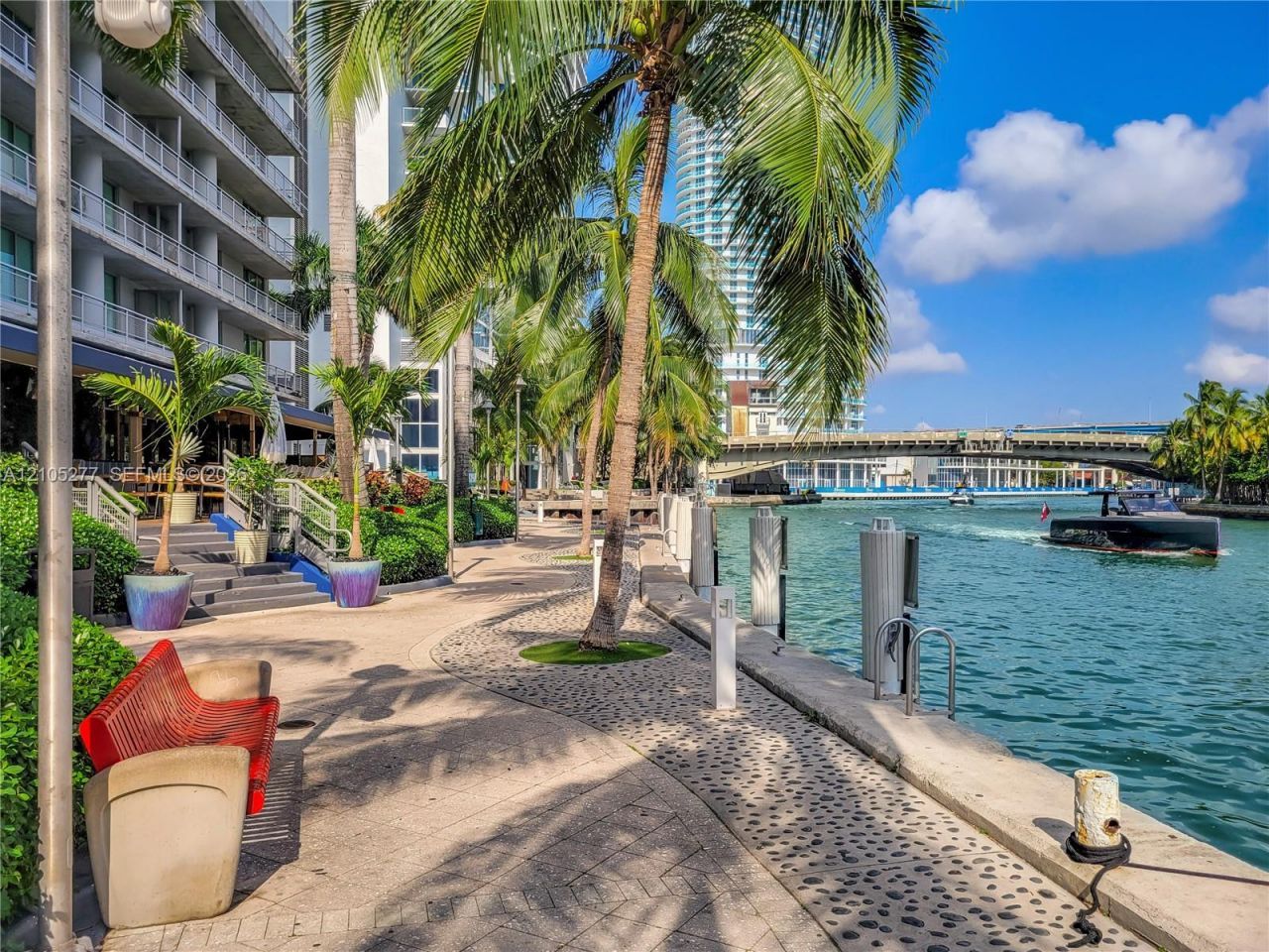 690 SW 1st Ct, Unit 2323, Miami, FL 33130 Photo