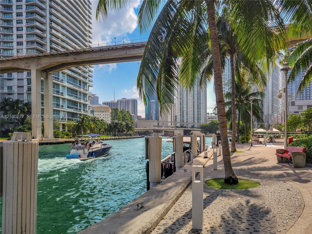 690 SW 1st Ct, Unit 2323, Miami, FL 33130 Photo