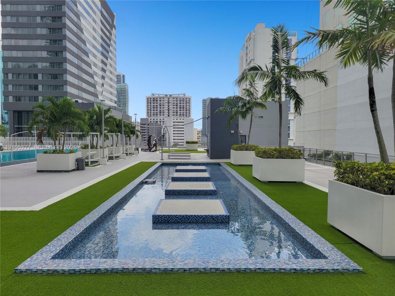 690 SW 1st Ct, Unit 2323, Miami, FL 33130 Photo