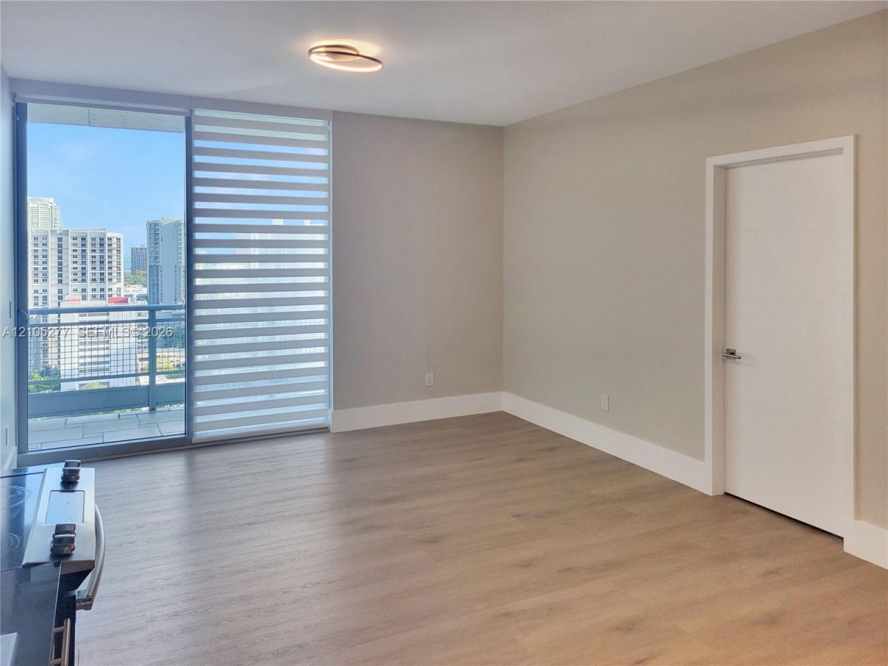 690 SW 1st Ct, Unit 2323, Miami, FL 33130 Photo