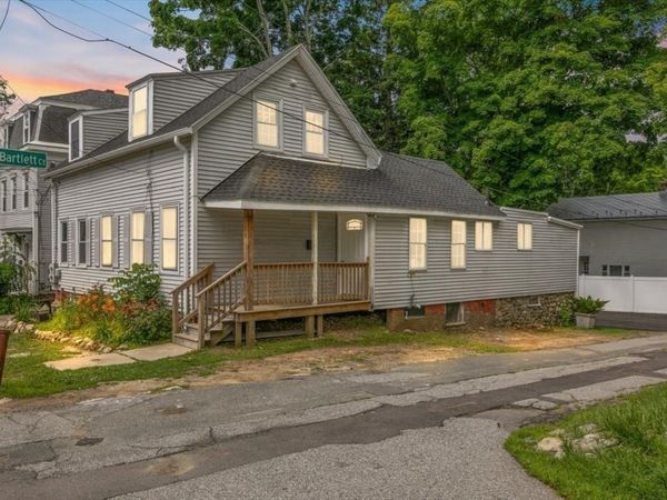 14-16 Bartlett Ave, Unit 16, Haverhill, MA 01830