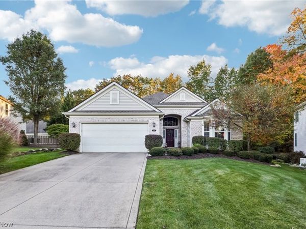 3742 Lovina Lane, Stow, OH 44224