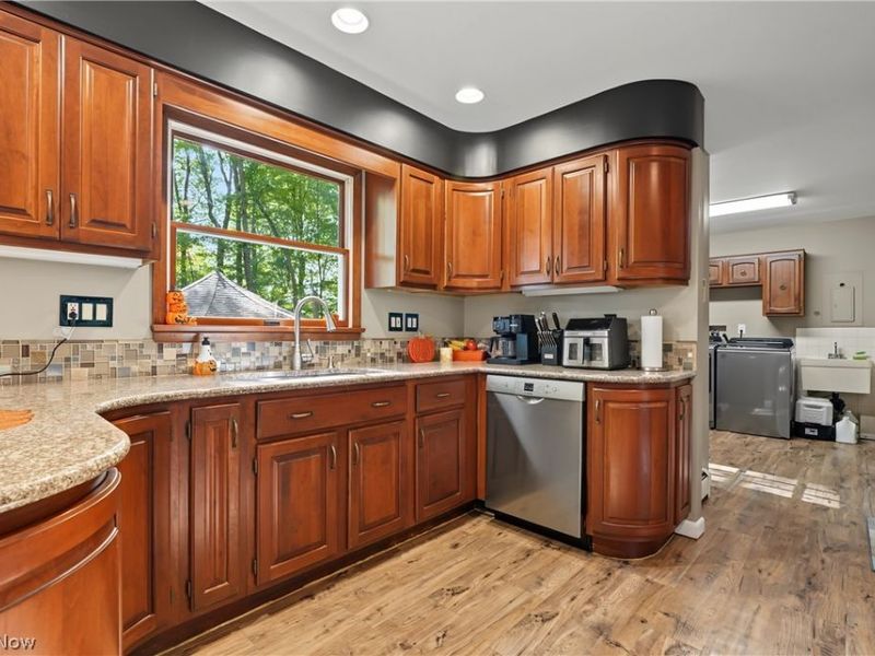 4710 Young Road, Stow, OH 44224 Photo 21