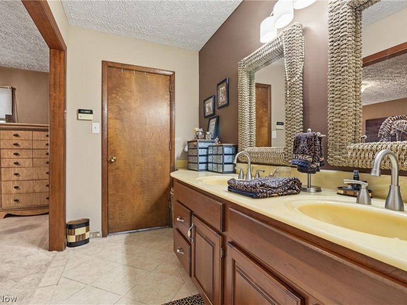 4710 Young Road, Stow, OH 44224 Photo 39