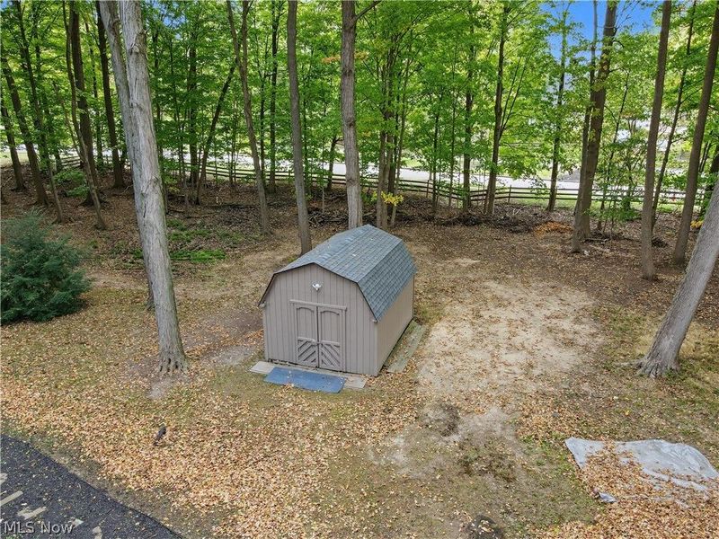 4710 Young Road, Stow, OH 44224 Photo 8
