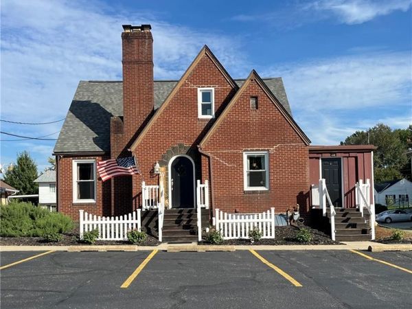 4100 Cleveland Avenue NW, Canton, OH 44709