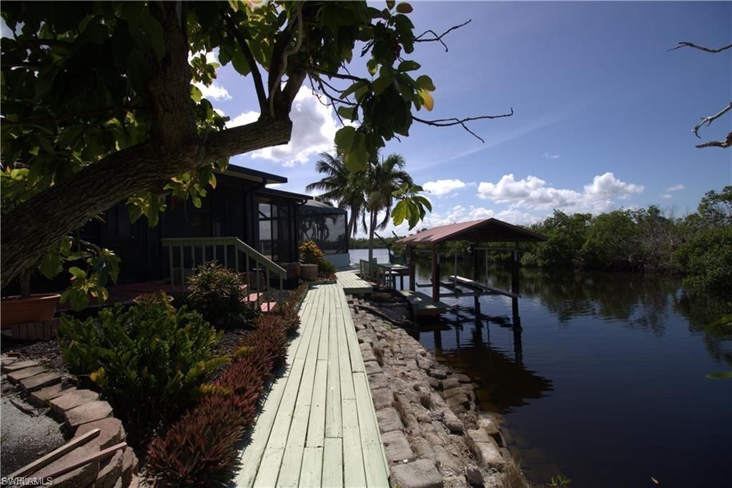 5043 Genesee Pkwy , Bokeelia, FL 33922 Photo