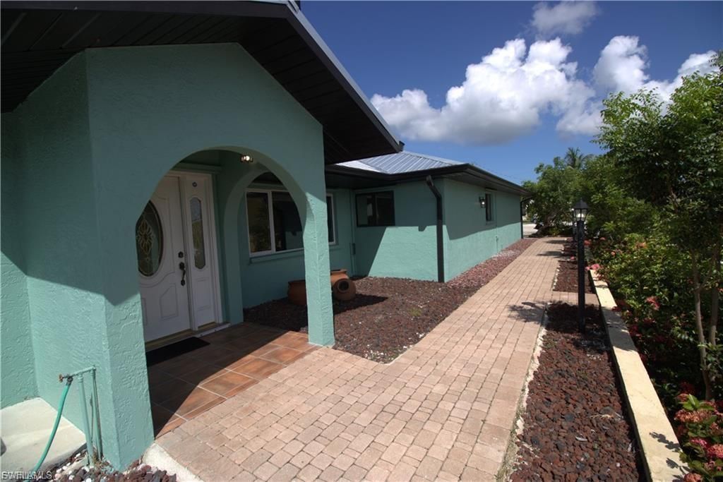5043 Genesee Pkwy , Bokeelia, FL 33922 Photo