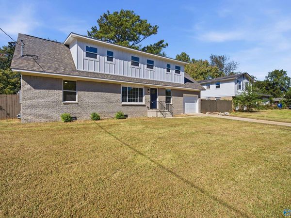 7804 Hilton Drive SW, Huntsville, AL 35802